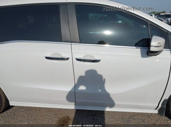5FNRL6H86RB000367 2024 HONDA ODYSSEY Белый Вид задней части салона