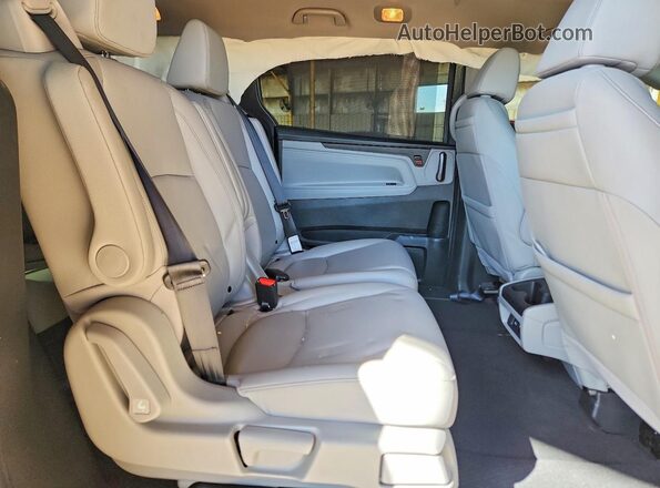 5FNRL6H87RB046001 2024 HONDA ODYSSEY Gray Rear interior view