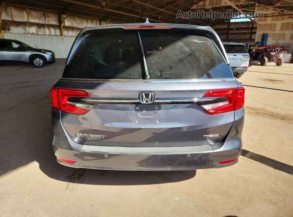 5FNRL6H87RB046001 2024 HONDA ODYSSEY Gray Rear view
