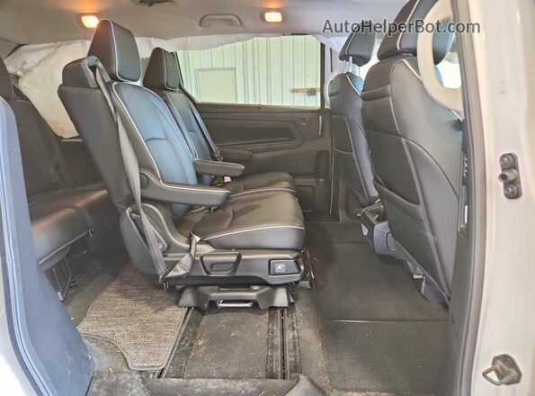 5FNRL6H88SB065713 2025 HONDA ODYSSEY White Вид задньої частини салону