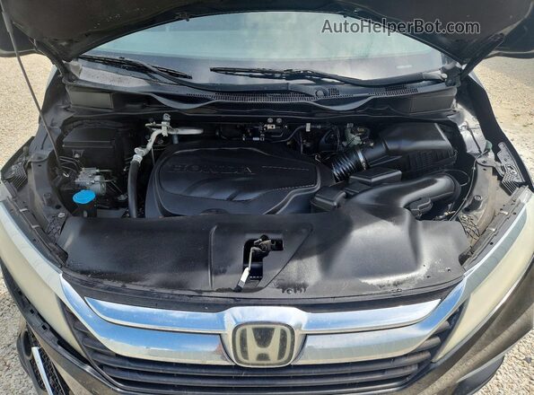 5FNRL6H89JB032167 2018 HONDA ODYSSEY Black Vista del compartimento del motor