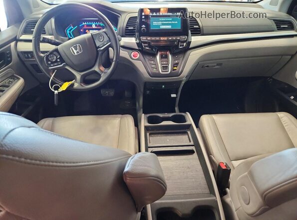 5FNRL6H89JB098847 2018 HONDA ODYSSEY Gray Dashboard view