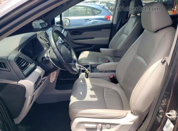5FNRL6H89KB056213 2019 HONDA ODYSSEY Gray Front interior view