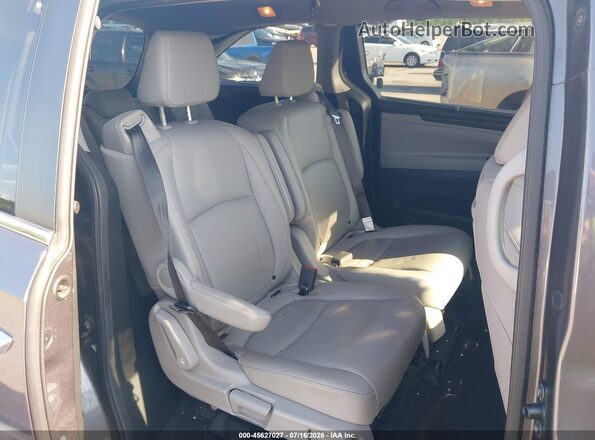 5FNRL6H8XNB018381 2022 HONDA ODYSSEY Gray VIN կոդի պիտակի տեսք