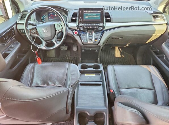 5FNRL6H90JB054504 2018 HONDA ODYSSEY Серый Вид панели приборов
