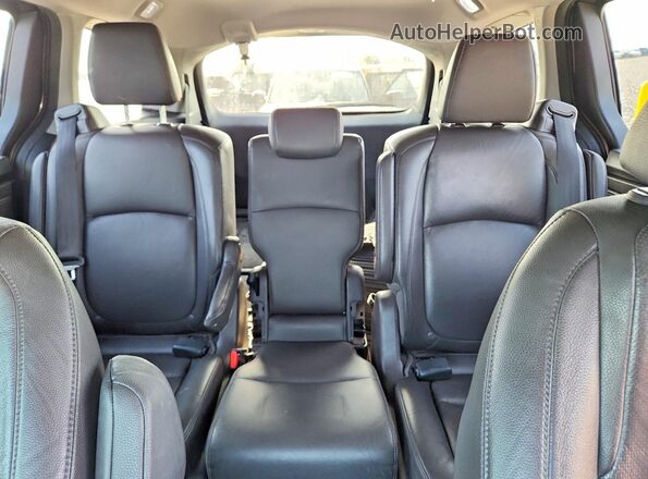 5FNRL6H90JB054504 2018 HONDA ODYSSEY Серый Вид задних сидений