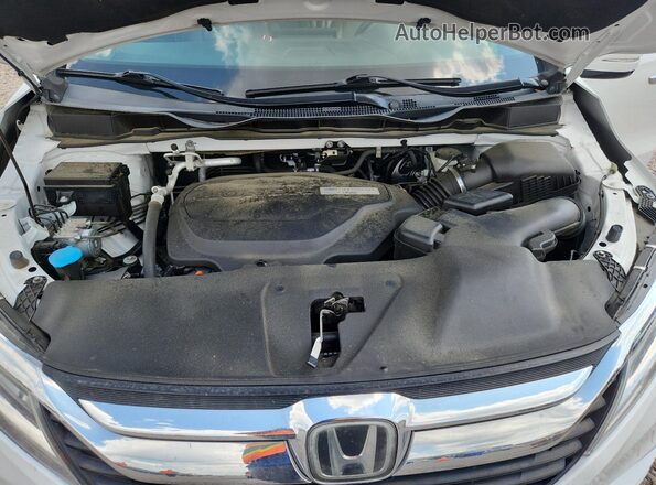 5FNRL6H91LB020963 2020 HONDA ODYSSEY White Engine compartment view
