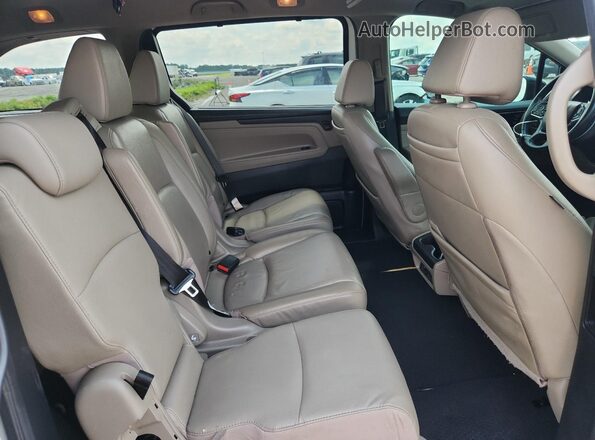5FNRL6H91LB020963 2020 HONDA ODYSSEY White Rear interior view