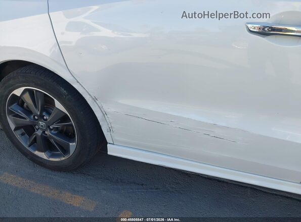5FNRL6H91NB025986 2022 HONDA ODYSSEY White Vista frontal