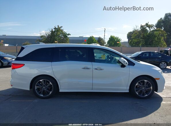 5FNRL6H91NB025986 2022 HONDA ODYSSEY White Vista interior trasera