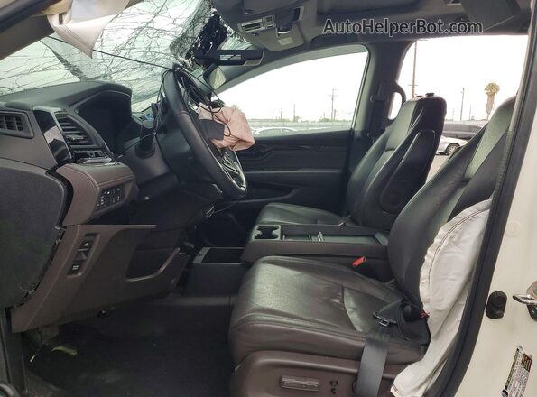 5FNRL6H92JB112046 2018 HONDA ODYSSEY White წინა სალონის ხედი