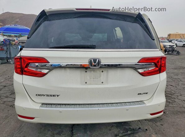 5FNRL6H92JB112046 2018 HONDA ODYSSEY White უკანა ხედი