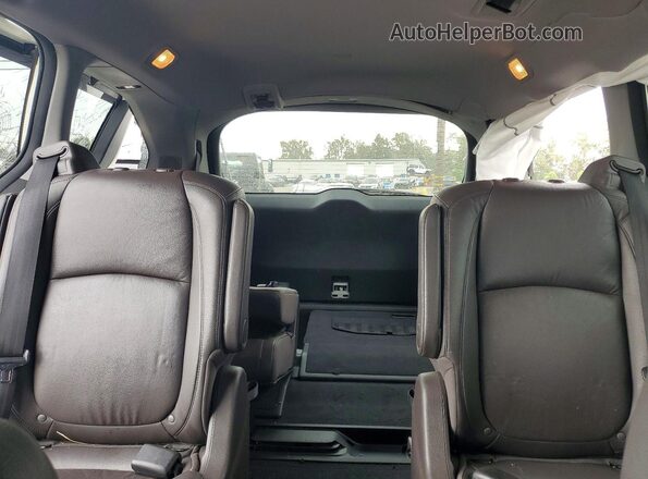 5FNRL6H92JB112046 2018 HONDA ODYSSEY White უკანა სავარძლების ხედი
