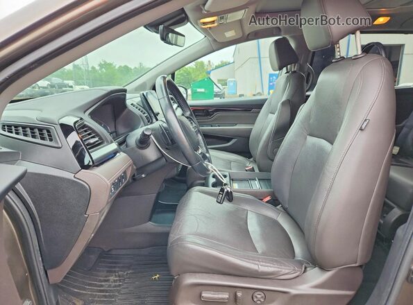 5FNRL6H94JB001398 2018 HONDA ODYSSEY Gray Widok wnętrza z przodu