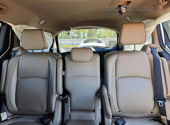 5FNRL6H94NB045052 2022 HONDA ODYSSEY White Vista interior trasera