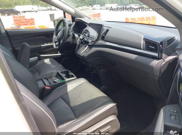 5FNRL6H95NB067318 2022 HONDA ODYSSEY White Vista interior delantera