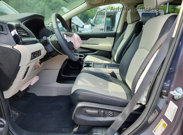 5FNRL6H95TB022389 2026 HONDA ODYSSEY Blue Front interior view