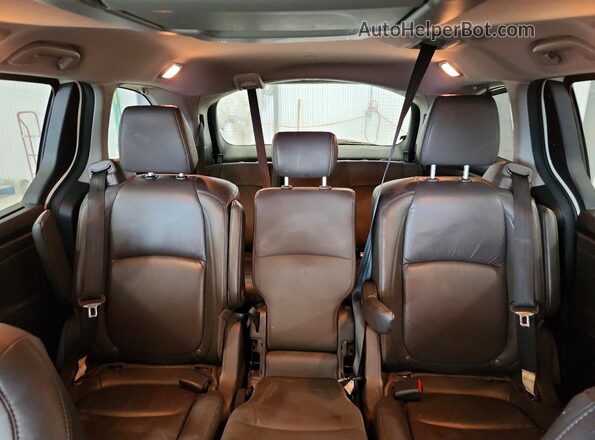 5FNRL6H96JB050053 2018 HONDA ODYSSEY White უკანა სავარძლების ხედი