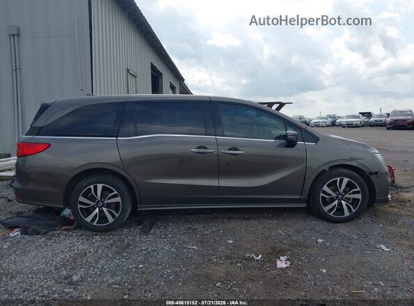 5FNRL6H96JB107612 2018 HONDA ODYSSEY Brown Rear interior view