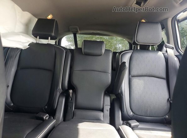 5FNRL6H96NB061320 2022 HONDA ODYSSEY White Vista de los asientos traseros