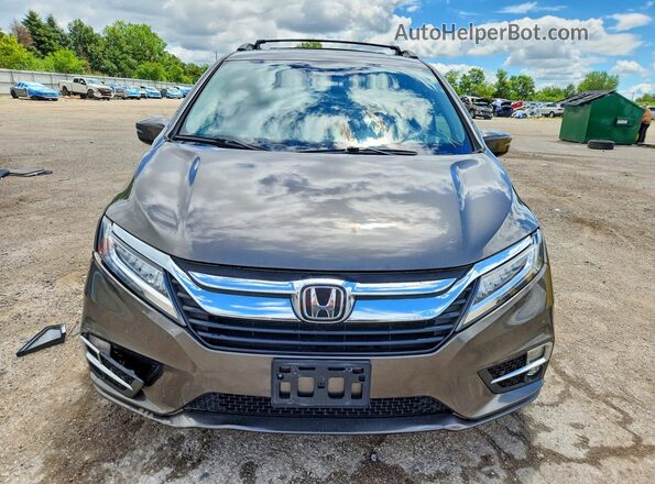 5FNRL6H97JB014937 2018 HONDA ODYSSEY Желто-коричневый Вид спереди