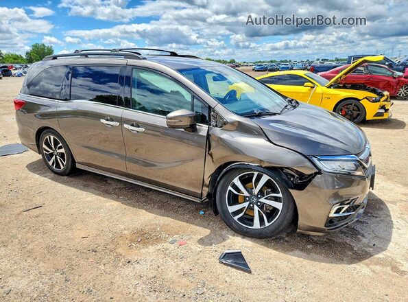 5FNRL6H97JB014937 2018 HONDA ODYSSEY Желто-коричневый Передняя правая четверть