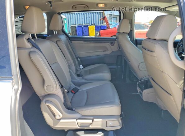 5FNRL6H97LB036245 2020 HONDA ODYSSEY White Սալոնի հետևի տեսք