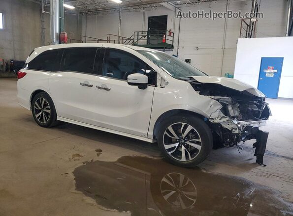 5FNRL6H98JB050796 2018 HONDA ODYSSEY White Передня права чверть