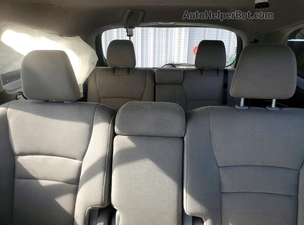 5FNYF5H1XKB038402 2019 HONDA PILOT Серебряный Вид задних сидений