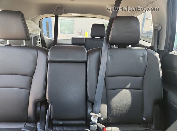 5FNYF5H22NB021834 2022 HONDA PILOT Black Vista de los asientos traseros