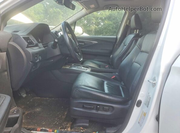 5FNYF5H23MB029326 2021 HONDA PILOT White Vista interior delantera