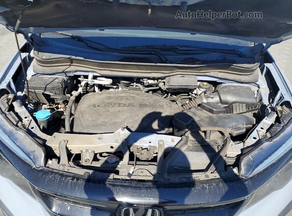 5FNYF5H27NB019948 2022 HONDA PILOT Gray Widok wnętrza z tyłu