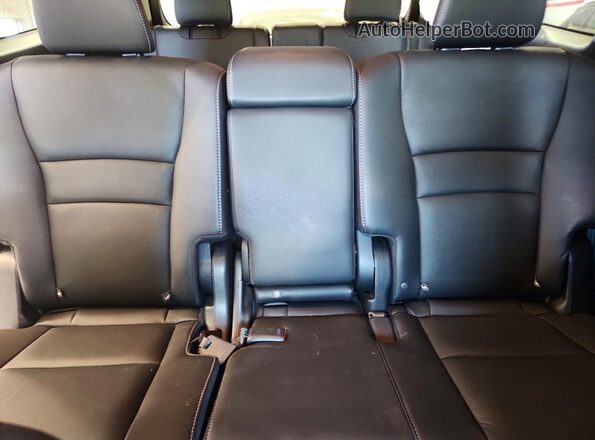 5FNYF5H28MB033792 2021 HONDA PILOT White უკანა სავარძლების ხედი