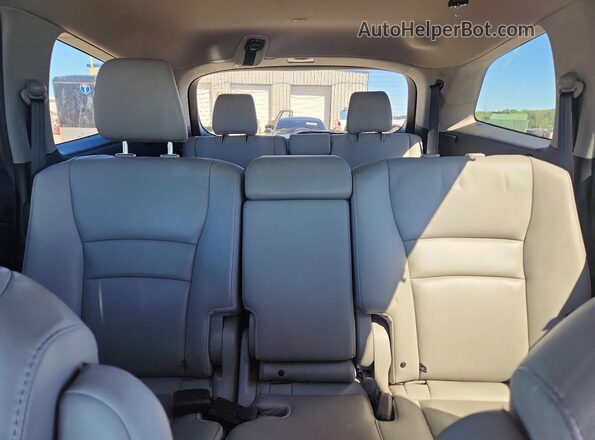 5FNYF5H28NB005590 2022 HONDA PILOT Синий Вид задних сидений