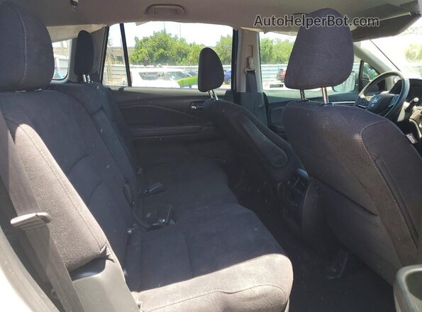 5FNYF5H32LB013996 2020 HONDA PILOT White Հետևի նստատեղերի տեսք