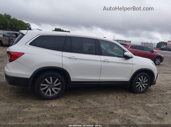 5FNYF5H34KB002769 2019 HONDA PILOT White Սալոնի 360 աստիճան տեսք