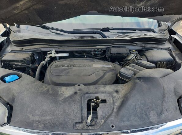 5FNYF5H50HB008028 2017 HONDA PILOT Silver Widok komory silnika