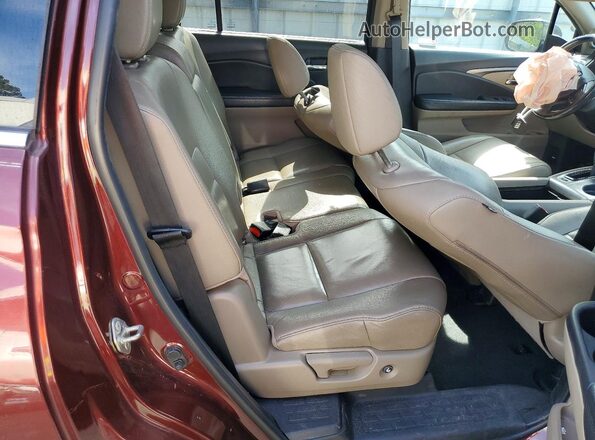5FNYF5H51KB045581 2019 HONDA PILOT Burgundy Rear interior view