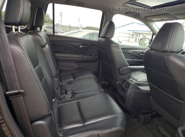 5FNYF5H52HB006992 2017 HONDA PILOT Charcoal Вид задньої частини салону