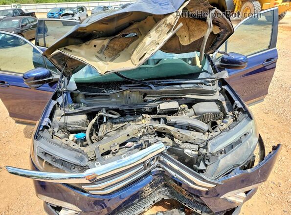 5FNYF5H52HB044710 2017 HONDA PILOT Blue Vista del compartimento del motor