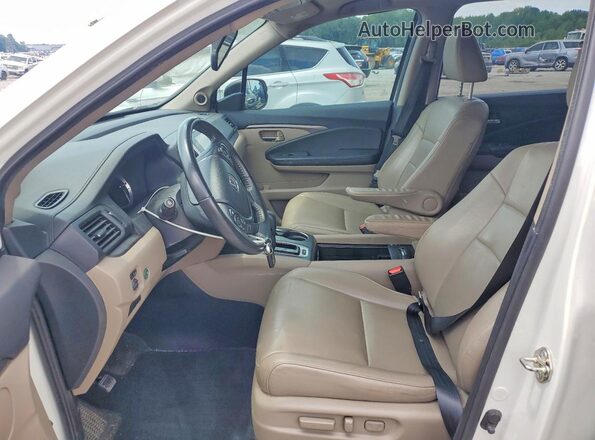 5FNYF5H53HB016950 2017 HONDA PILOT White Widok wnętrza z przodu