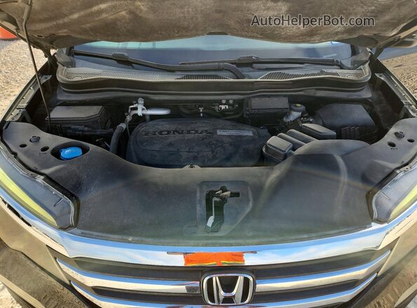 5FNYF5H53HB021839 2017 HONDA PILOT Green Շարժիչի բաժամունքի տեսք