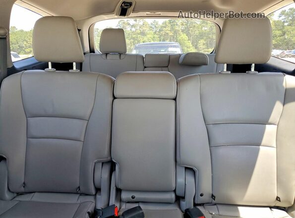 5FNYF5H54JB015814 2018 HONDA PILOT Gray Հետևի նստատեղերի տեսք