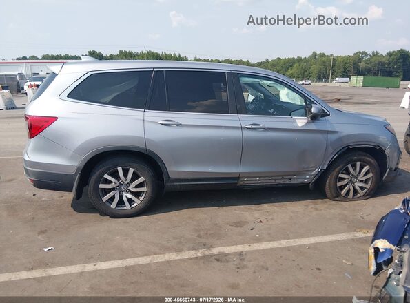 5FNYF5H56MB037995 2021 HONDA PILOT Silver Widok wnętrza z tyłu