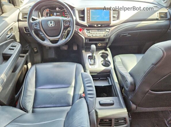 5FNYF5H58HB025644 2017 HONDA PILOT White Dashboard view