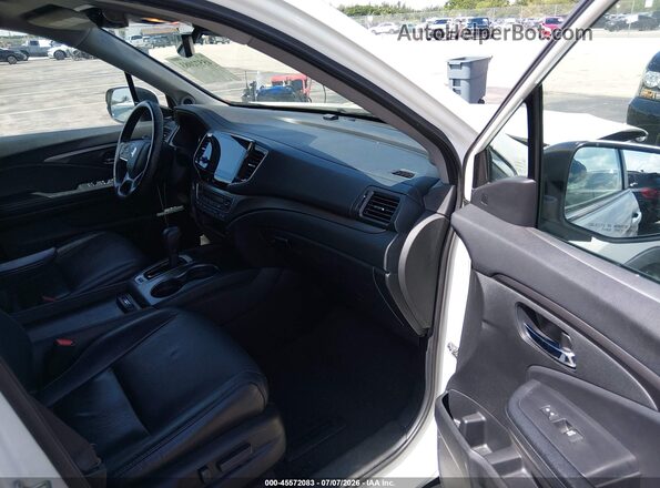 5FNYF5H58KB037798 2019 HONDA PILOT Белый Вид салона спереди