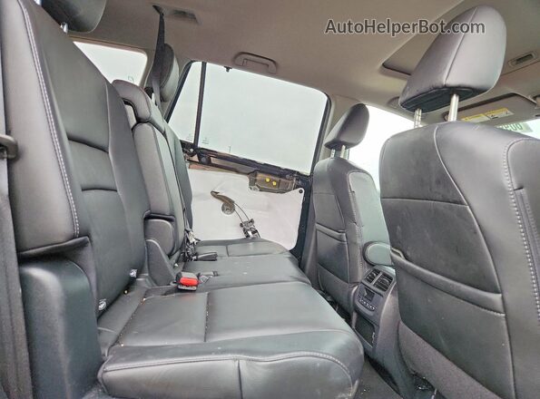 5FNYF5H59KB015292 2019 HONDA PILOT Black Widok wnętrza z tyłu