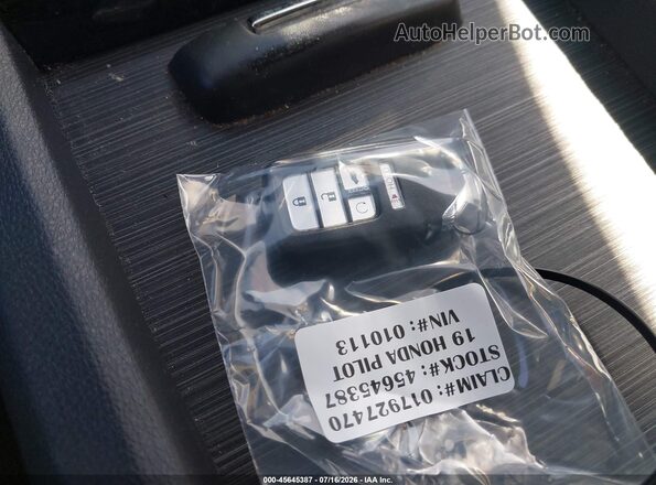 5FNYF5H61KB010113 2019 HONDA PILOT White წინა პანელის ხედი