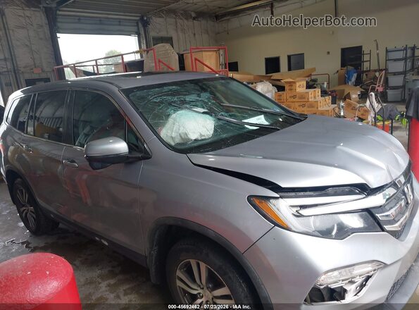 5FNYF5H70JB013706 2018 HONDA PILOT Silver Widok wnętrza 360 stopni