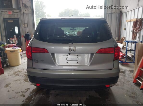 5FNYF5H70JB013706 2018 HONDA PILOT Silver 